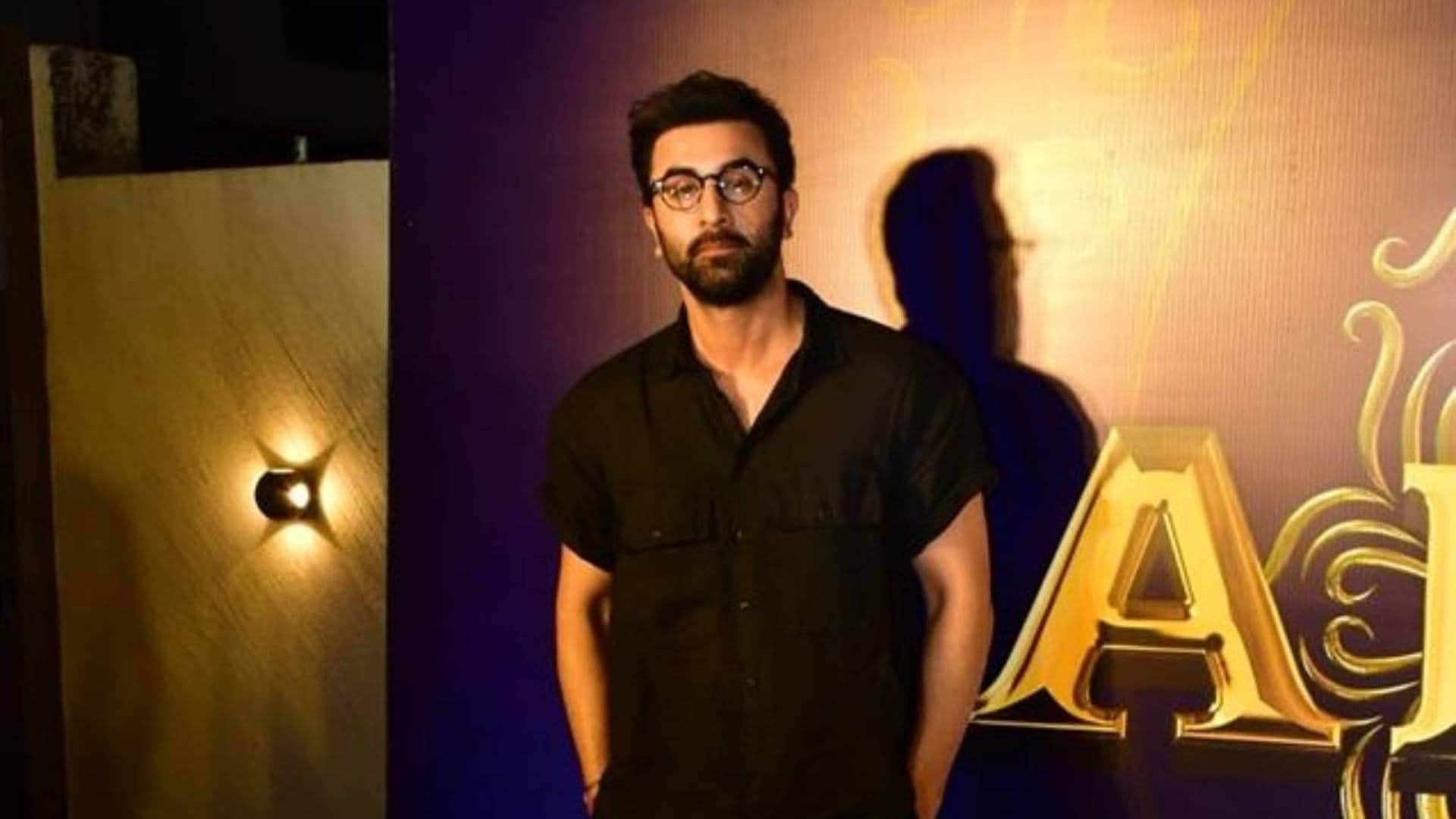 Animal beats tiger 3 Adipurush Pathaan in Advance booking box office day 1 collection Ranbir Kapoor Rashmika