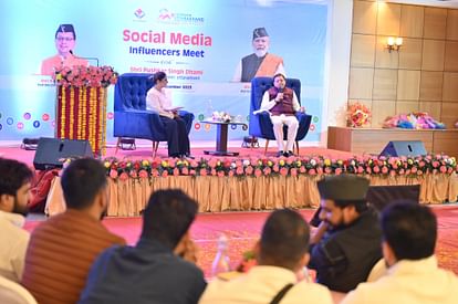 Social Media Influencers Meet CM Dhami said  Uttarakhand is most suitable for investment in the entire country