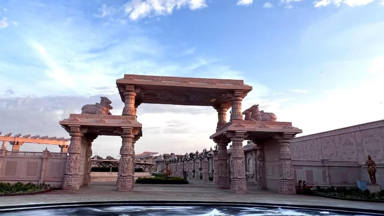 different varieties of flowers will be planted in Mahakal temple