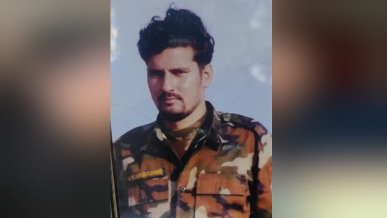 Retired army man died in car accident in Baghpat city