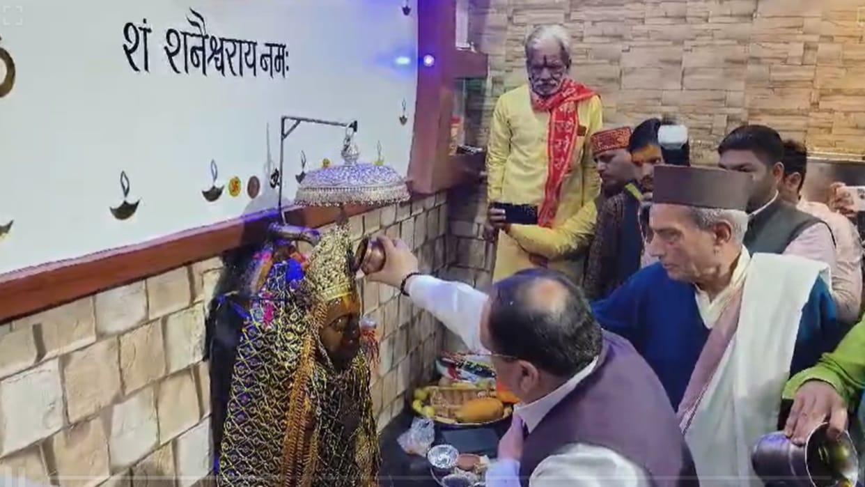 JP Nadda reached the shelter of Shani Dev on the occasion of his birthday