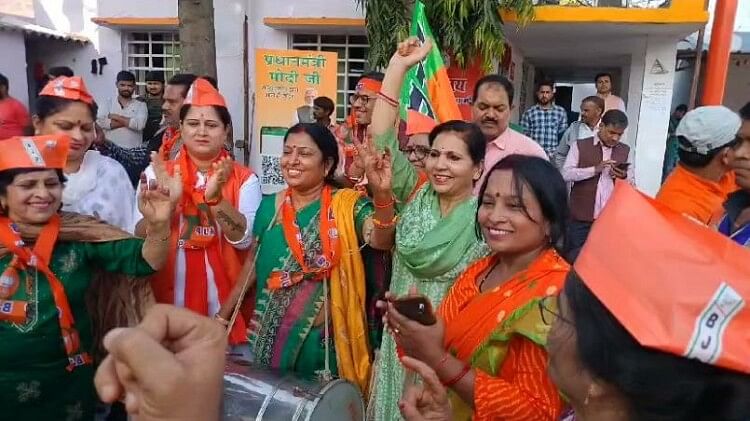 Assembly Election Results: Celebration In Bihar On Bjp's Victory In Mp ...