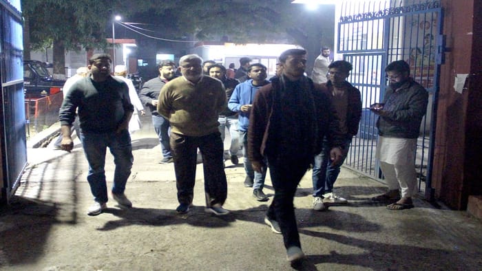 Debt-ridden cloth merchant shoots himself