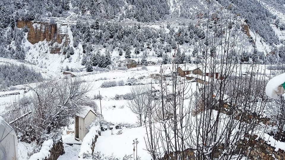 J&K Weather Forecast Update Today Snowfall in high altitude areas of Jammu and Kashmir