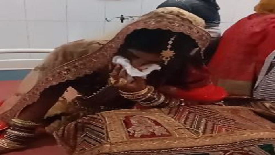 bride car collides with pole