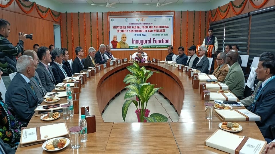 CM Manohar Lal second day in Hisar, three day international conference inaugurated