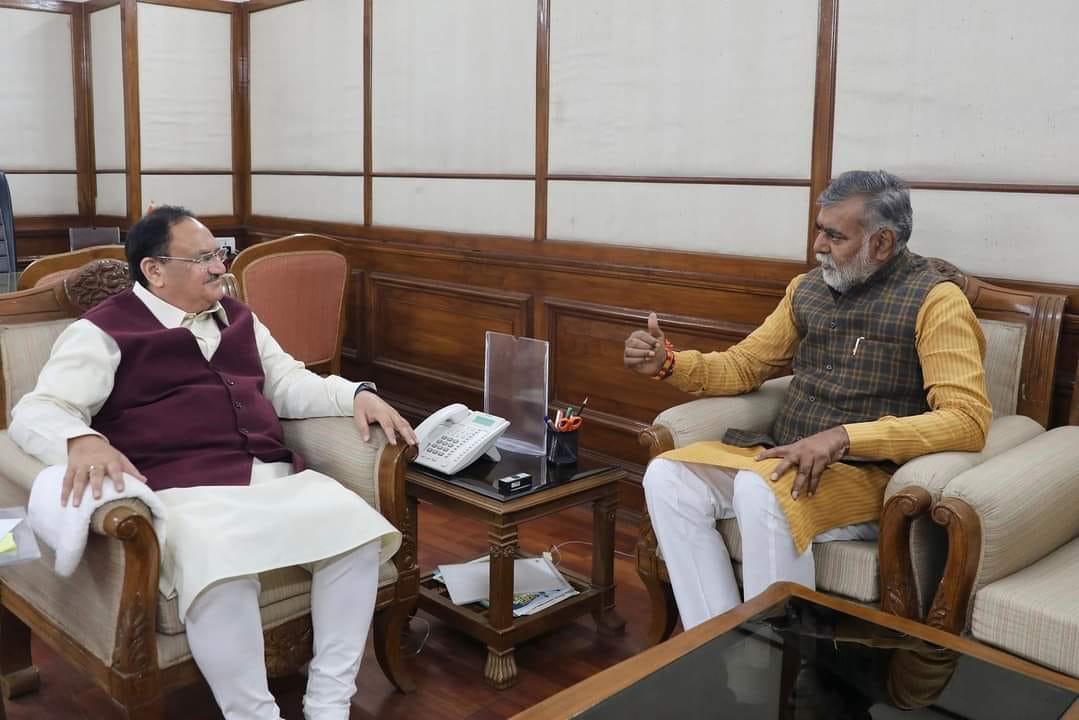 MP News: There is a stir in BJP regarding the post of CM, veterans reached Delhi, winning MPs will resign
