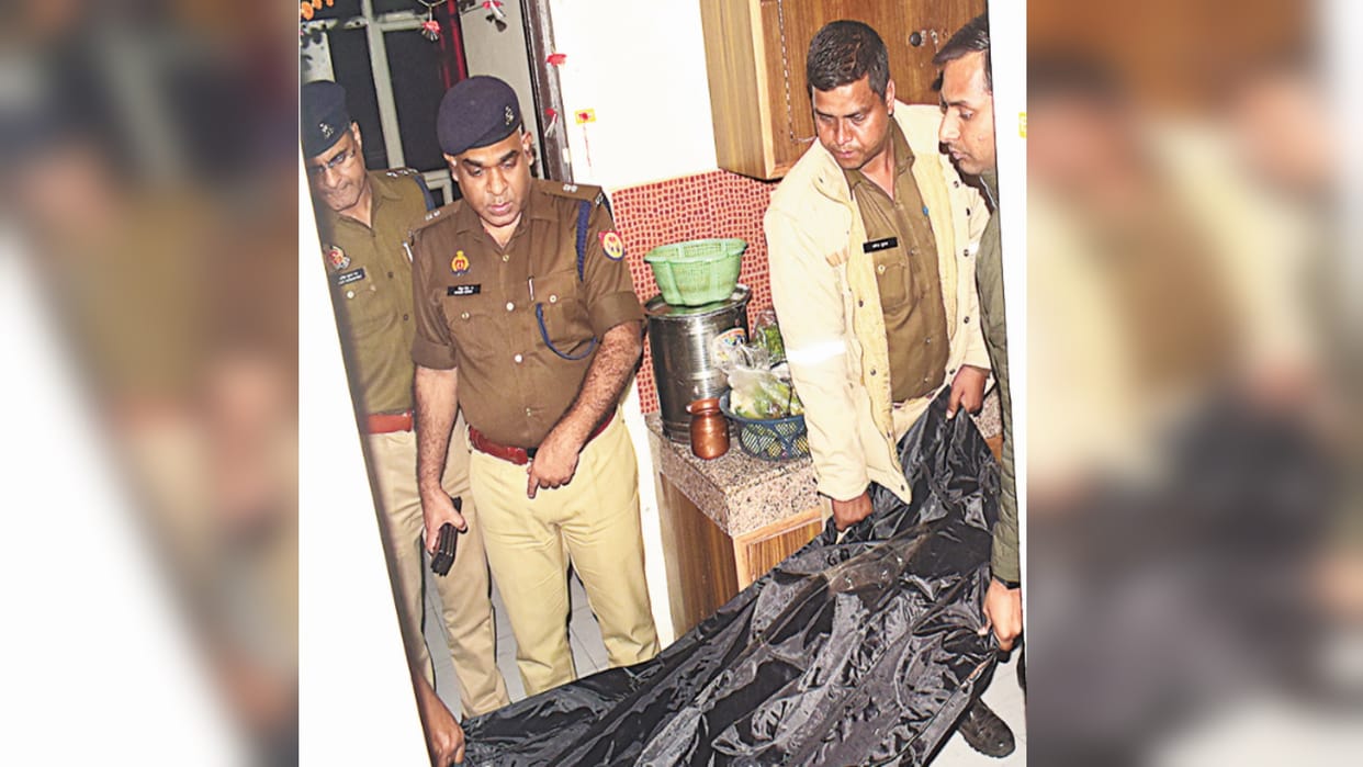 Meerut Murder Case: transporter son was shot dead four bullet in Supertech Green Village