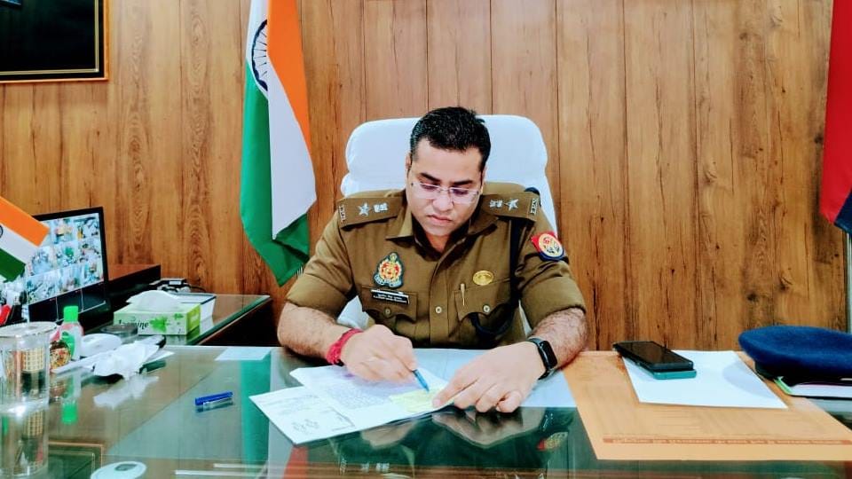 Before the investigation, the police made the victim's wife write that they did not want to take any action.