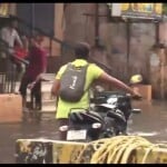चेन्नई में चक्रवात मिचौंग के असर के कारण जलभराव
