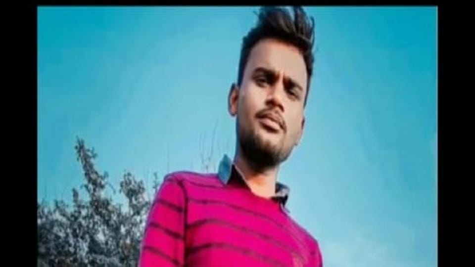 Mainpuri Dumper collides with tractor-trolley youth dies partner injured