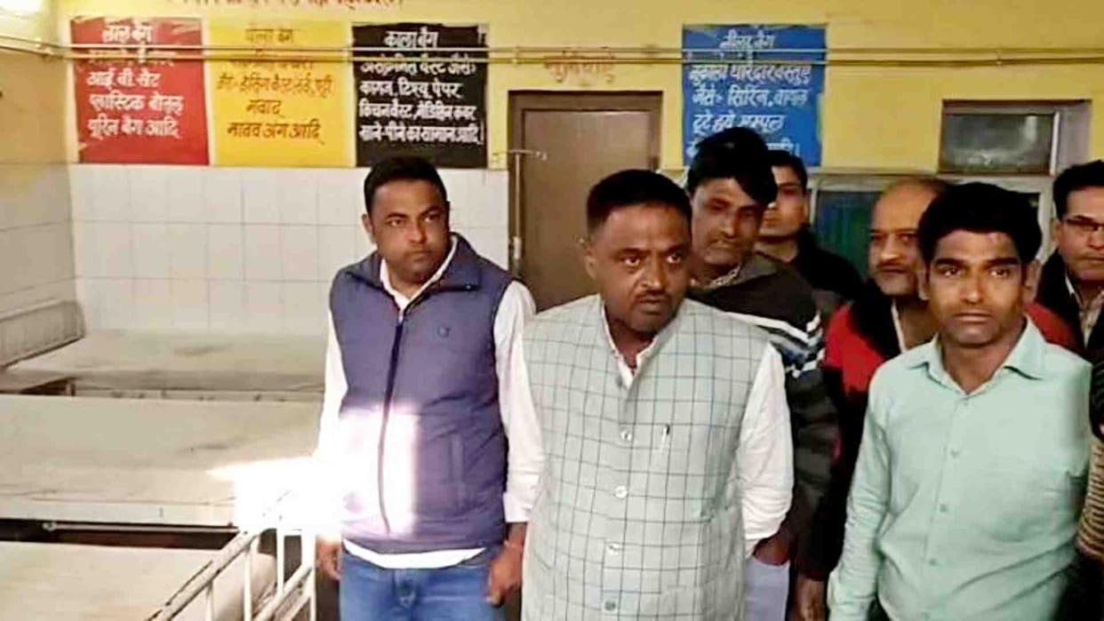 Bandikui MLA Bhagchand Tankada reprimanded government employees