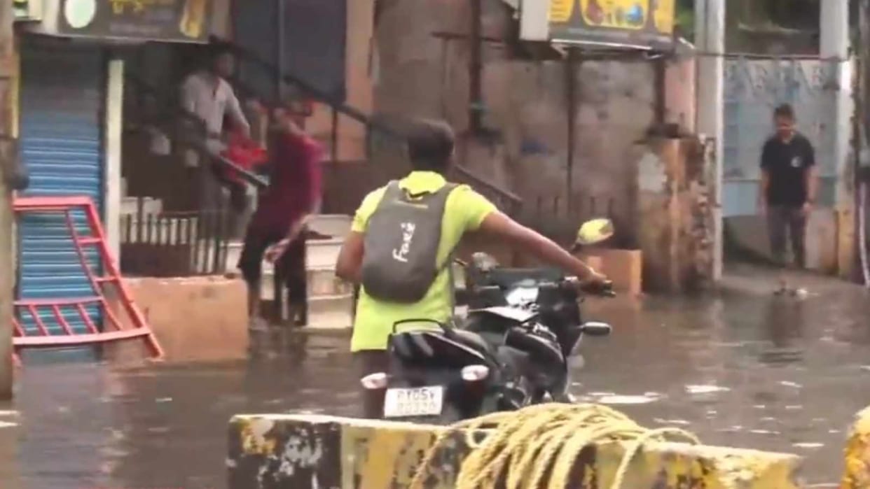 Centre announces Rs 1500 crore aid to Tamil Nadu, Andhra Pradesh after Cyclone Michaung devastation