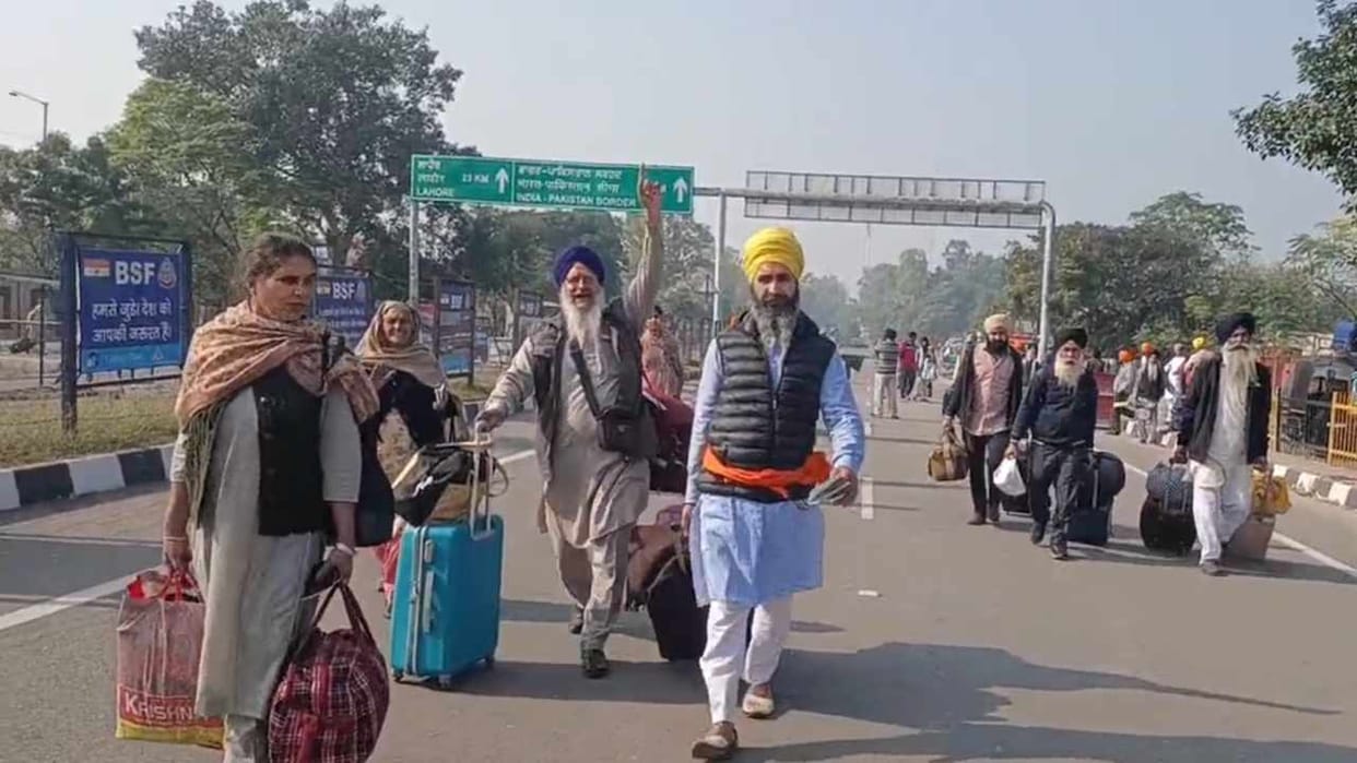 Sikh pilgrims returned from Pakistan via Attari Wagah border