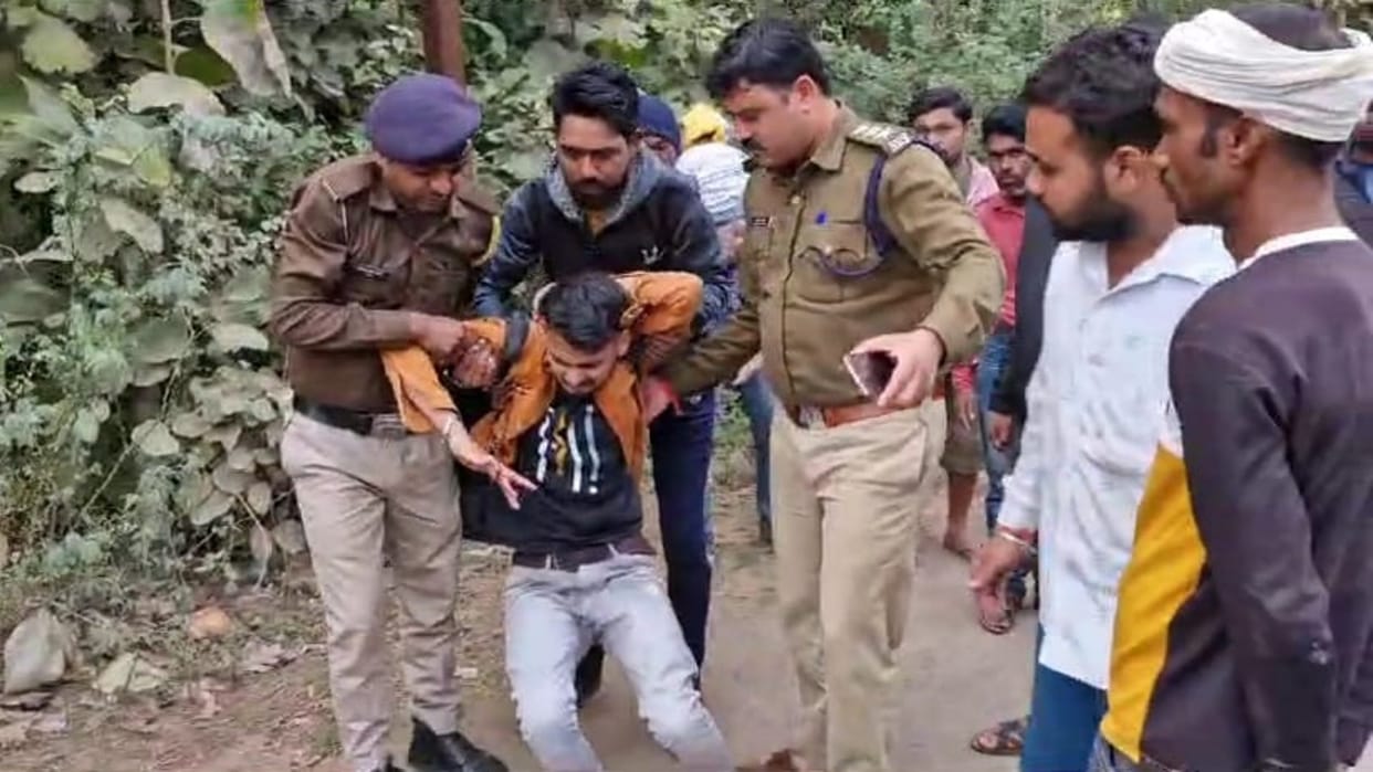 Damoh News: CSP's generosity, took the injured bike rider lying on the road to the hospital