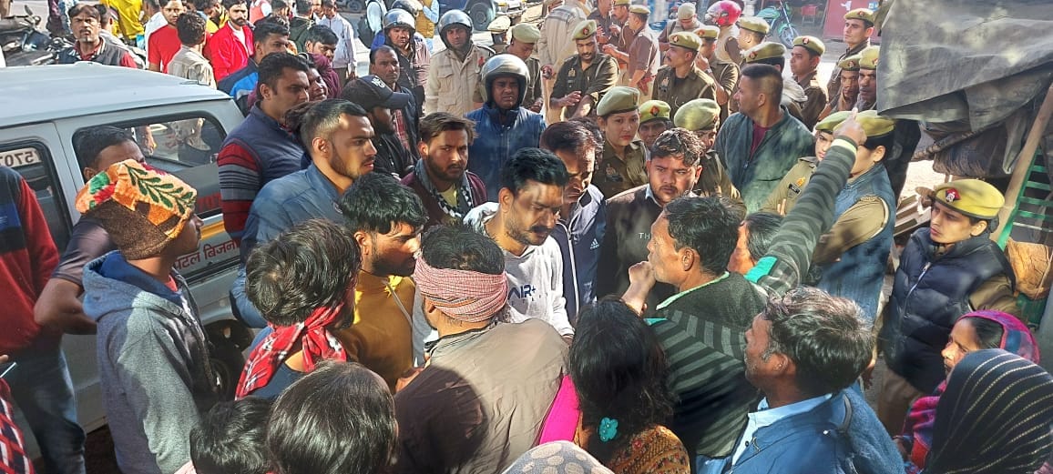 Bijnor: Teenager dies in collision with roadways bus, angry family members create ruckus