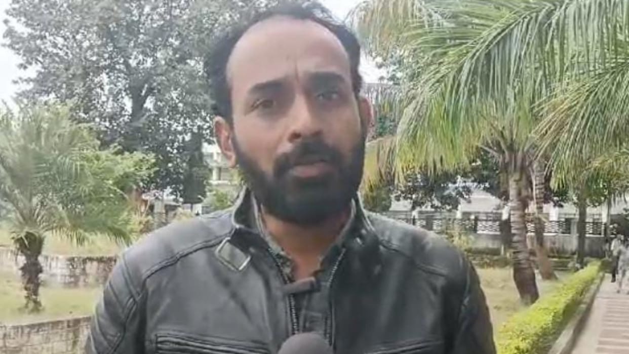 MP Election 2023 Congress raised questions on election results after seeing the battery of control unit