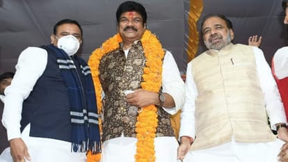 मंत्री भूपेंद्र सिंह, मंत्र गोविंद सिंह राजपूत और मंत्री गोपाल भार्गव
