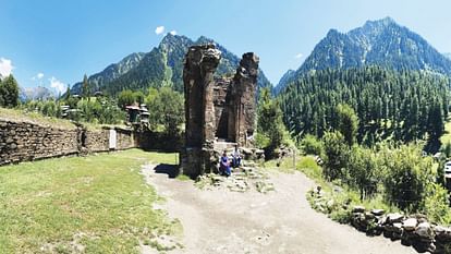 PoK: पाकिस्तानी आर्मी ने कश्मीरी पंडितों के धार्मिक स्थल 'शारदा पीठ' की जमीन पर किया कब्जा, बनाया कॉफी होम PoK: Pakistani Army captured the land of Sharda Peeth religious place of Kashmiri Pandits, built a coffee home