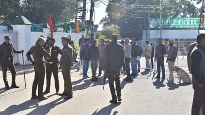 Jammu: Threat to blow up Delhi Public School police and bomb disposal squad reached spot