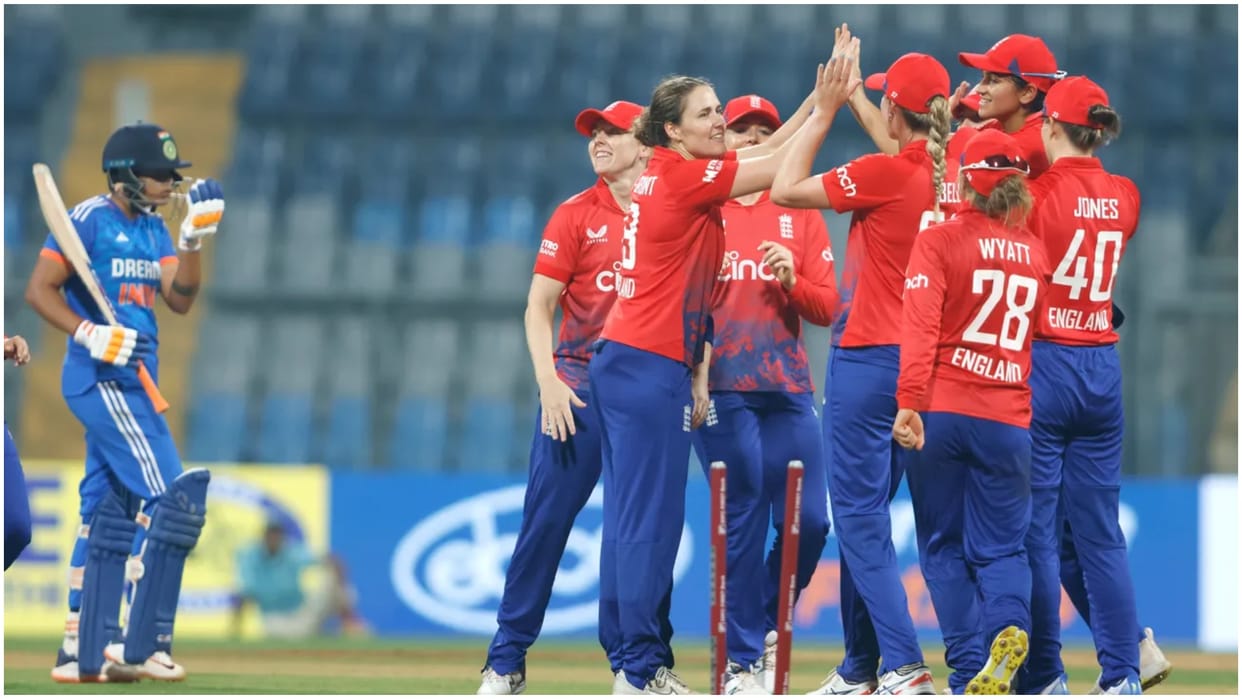 India Women vs England Women, 1st T20I Wankhede Stadium, Mumbai Match Updates in Hindi