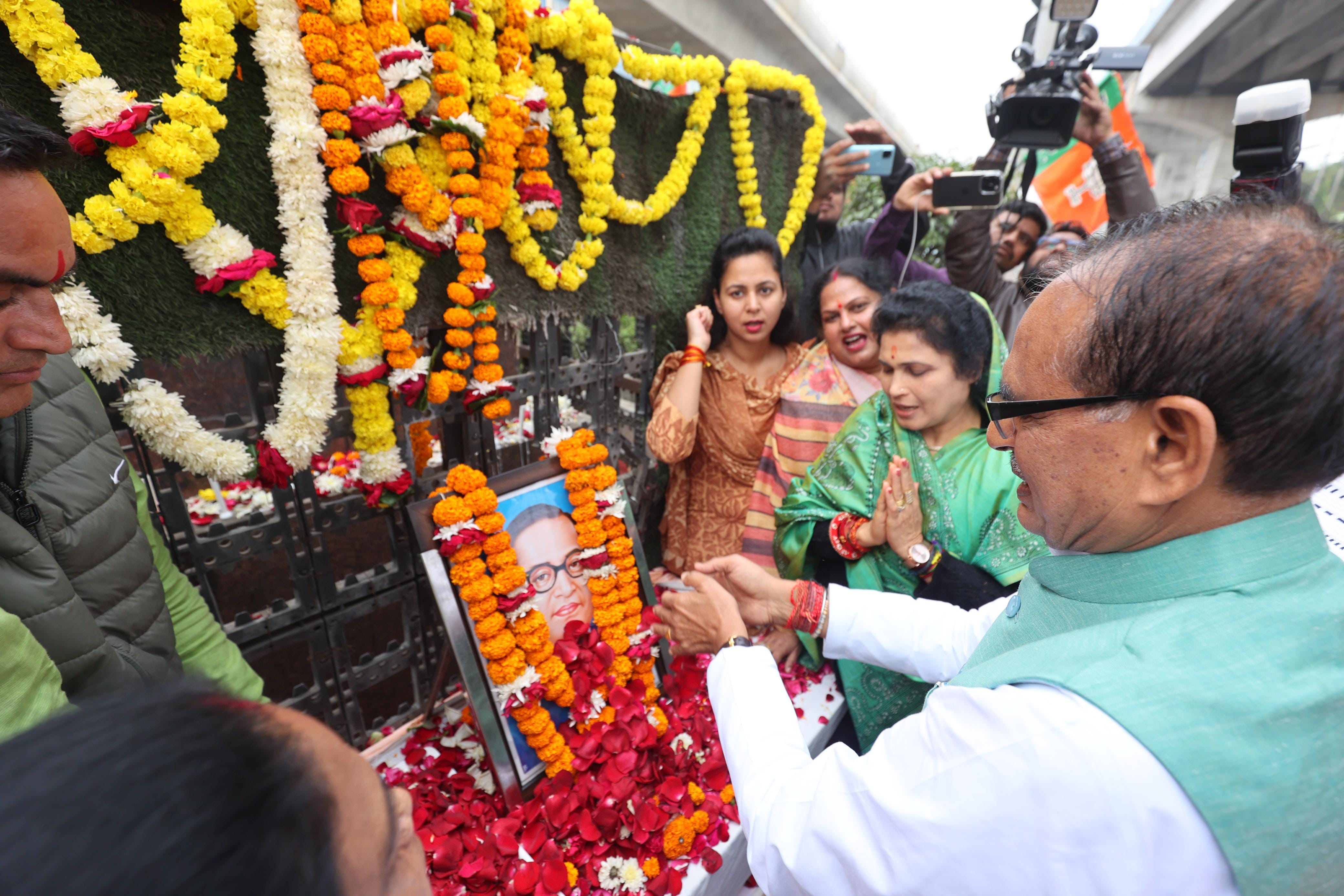 MP News: After Shivraj, VD Sharma's big statement, said - Neither is he in the race for Chief Minister nor is