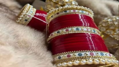 Bijnor bride refused to Marry the groom and reached her lovers house from Middle of the wedding
