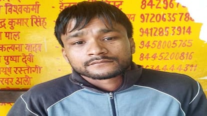 transgender created ruckus at the police station to release gangster  in Budaun