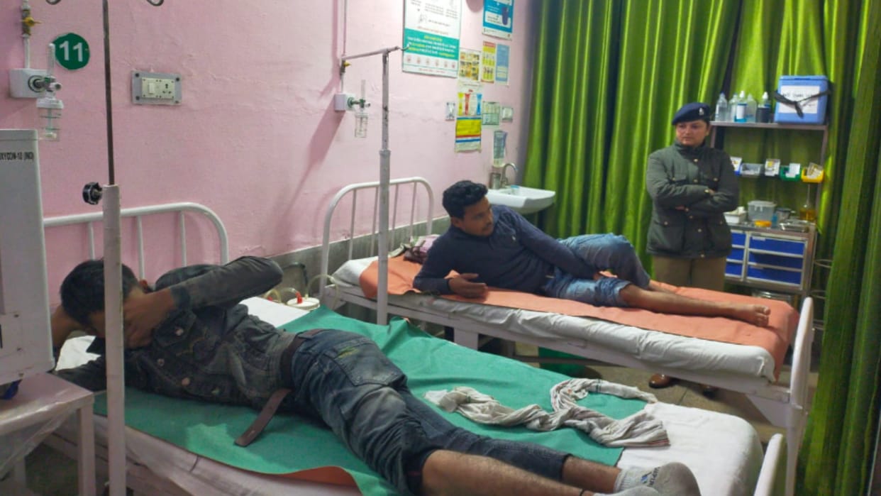 UP News: Encounter between police and miscreants in Shamli, two accused injured
