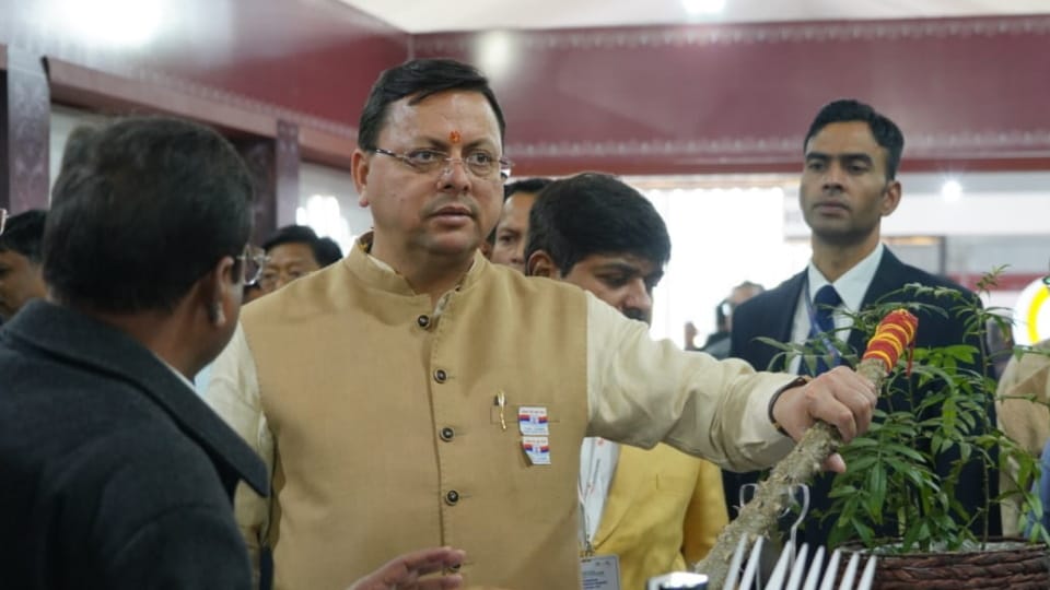 Uttarakhand Investor Summit 2023 CM Dhami Told MoU worth three lakh crore, 44 thousand crores landed on ground