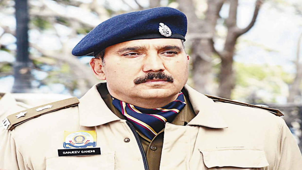 Both personnel suspended for fighting in Police Line Kathu, Superintendent of Police took action
