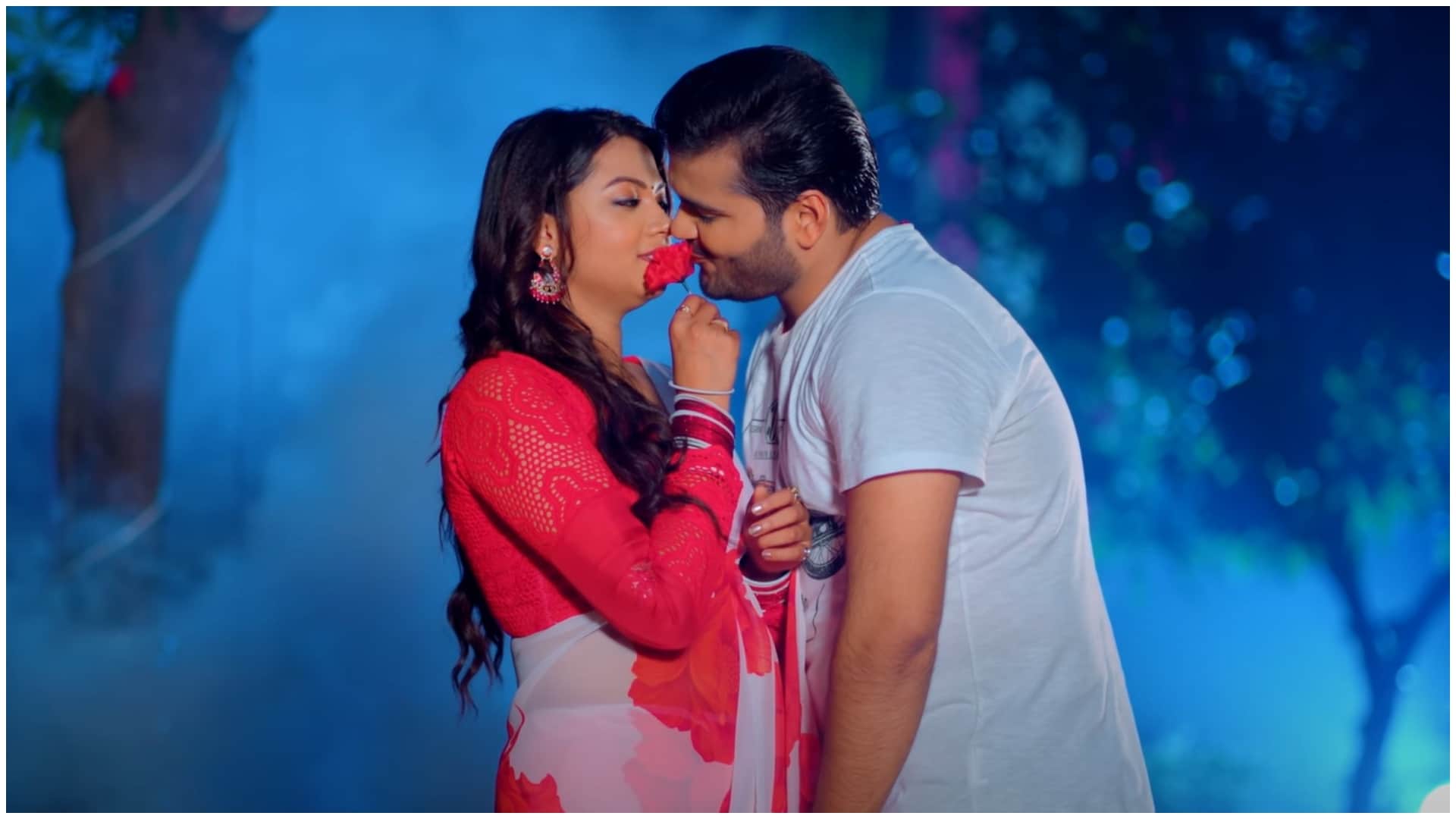 Arvind Akela Kallu release his New Bhojpuri Song Yaar Kathuata December Mai on his channel Kallu Music World
