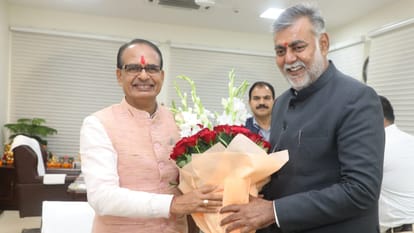 MP New CM Name: Who Will Become Chief Minister in Madhya Pradesh, BJP Decides Observers, BJP Meeting News