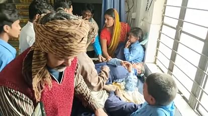 Bihar News : 250 children ill after eating MDM in betia. Bihar news hindi.cm nitish kumar