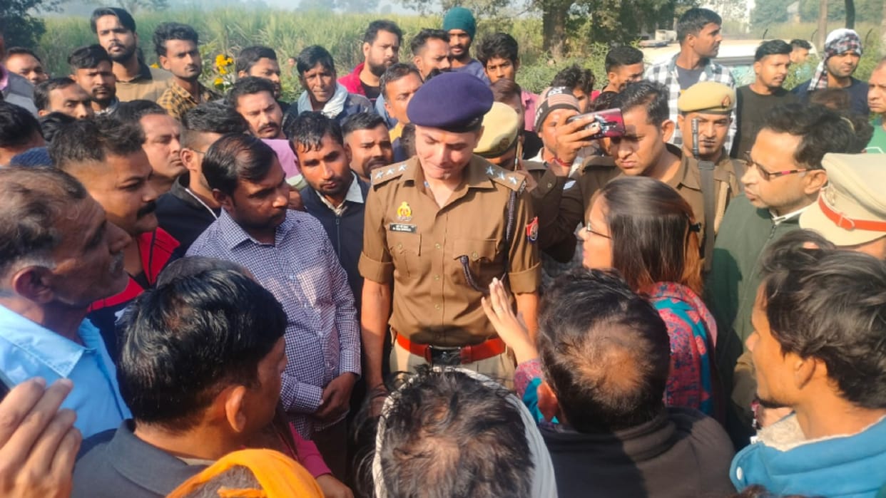 Muzaffarnagar: 12th class student died in road accident and Harsh was only son in family