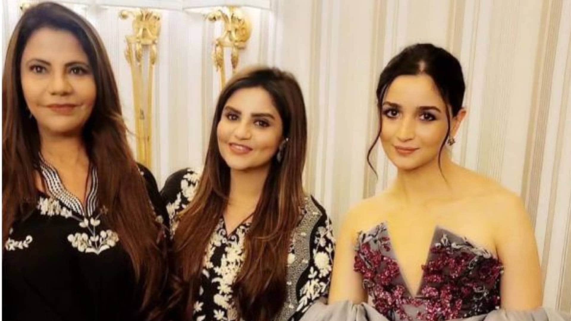 Alia Bhatt got trolled for posing with Pakistani actors at Red Sea Film Festival users said she had no dignity