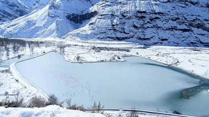 Himachal Weather: फिर माइनस में केलांग, मनाली का न्यूनतम तापमान; कई भागों में दो दिन बारिश-बर्फबारी के आसार Himachal Weather: minimum temperature of Keylong, Manali in minus; Chances of rain and snowfall for two days i