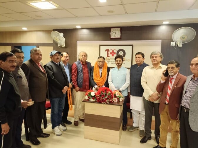 Varanasi: आईएमए के कार्यक्रम में बोले पूर्व राष्ट्रीय अध्यक्ष, चिकित्सा क्षेत्र में जीडीपी का अंश बढ़ाए सरकार