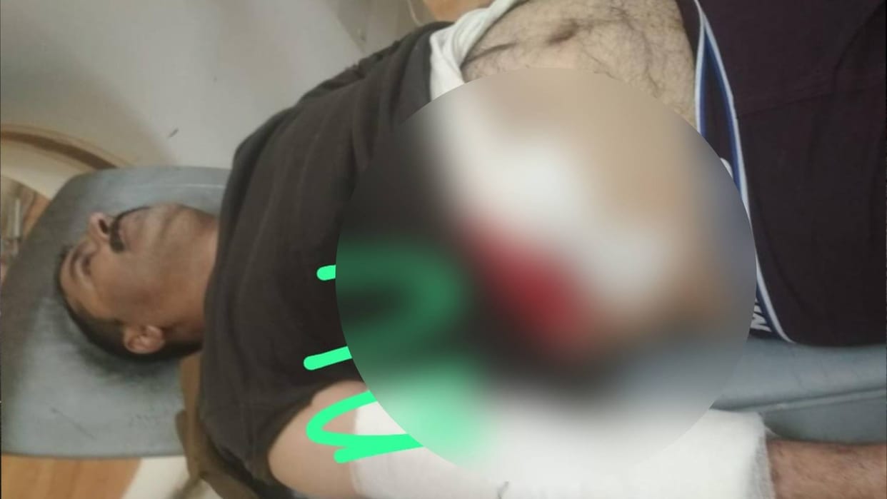 Policeman shot by terrorists in Bemina area of Srinagar security forces surrounded the area