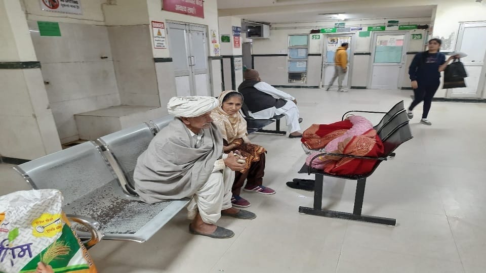 Doctors go on two hour strike in all districts of Haryana, Patients kept wandering for treatment