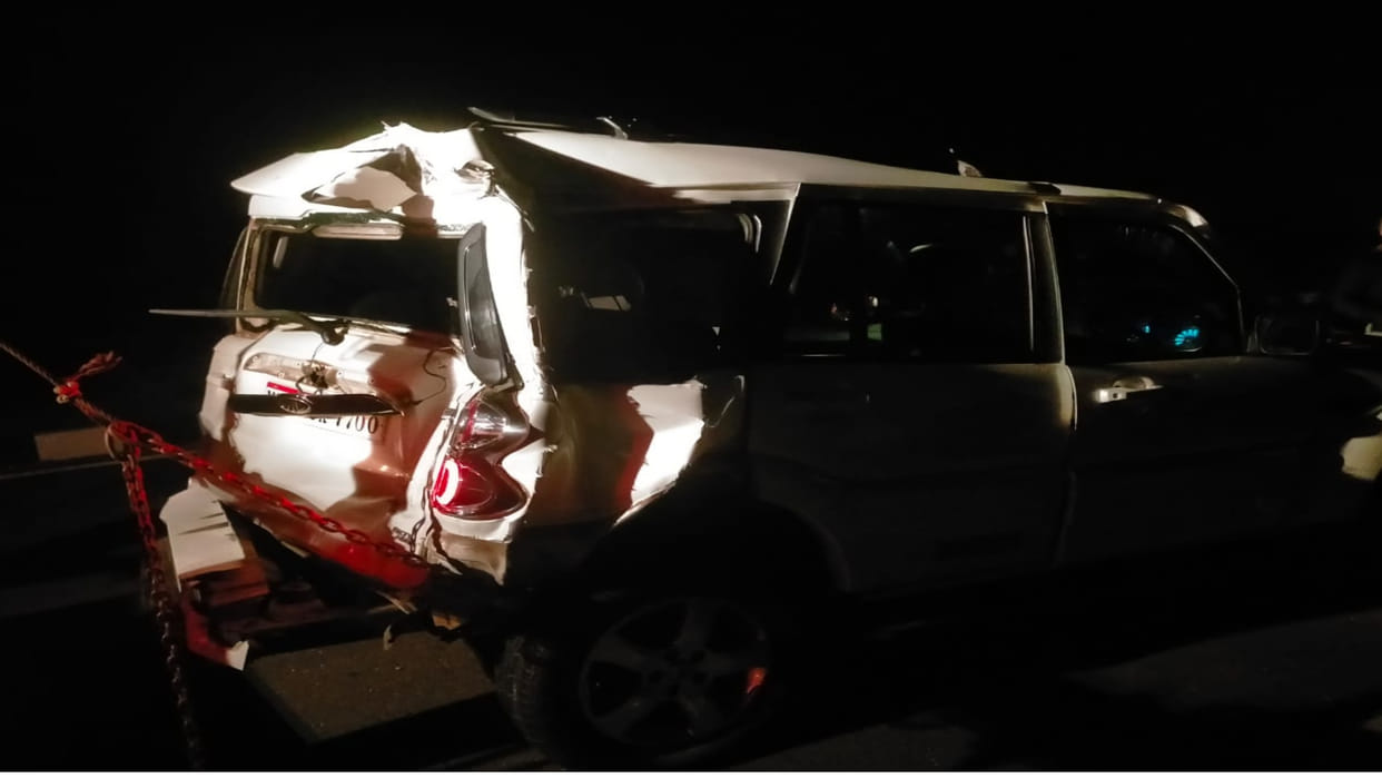 TI Scorpio collides with container and lands in dam