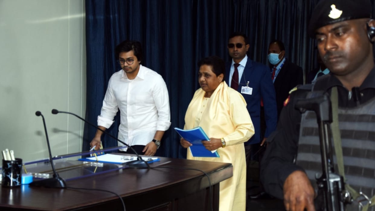 BSP becomes active: Mayawati-Akash Anand will start election campaign, know the schedule, list of star campaig
