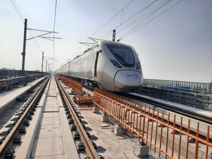 Meerut: Namo Bharat train reaches Modi Nagar South, trial run begins from primary section to further section