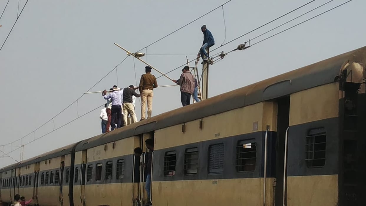 OHE wire fell on passenger train, up line disrupted for two and a half hours