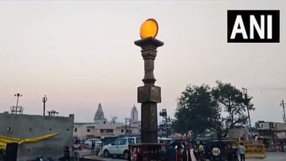 Pran Pratishtha: Surya Stambh being installed at the Dharma Path in Ayodhya.