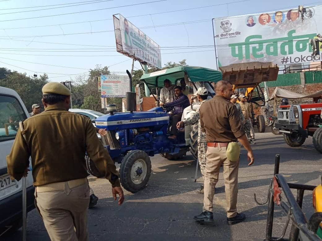 Nutima controversy: Tractor-trolleys going to Atul Pradhan Panchayat stopped, supporters rucks