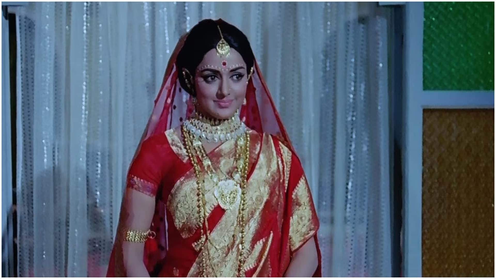 MONDAY FLASHBACK: When Hema Malini agreed to work in Meera directed by Gulzar without fees for this reason