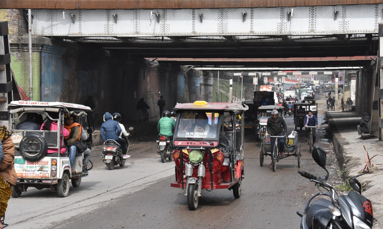 People of South should be ready to face trouble, Juhi Khalwa bridge will remain closed for four months