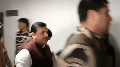 Delhi: आप सांसद संजय सिंह की जमानत याचिका पर फैसला सुरक्षित, 21 दिसंबर को अदालत सुनाएगी अपना निर्णय Order reserved on bail plea of AAP MP Sanjay Singh