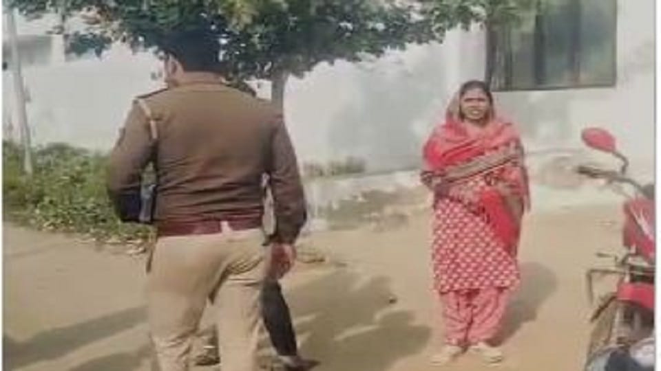 Agra News Two schoolgirls went missing police started searching